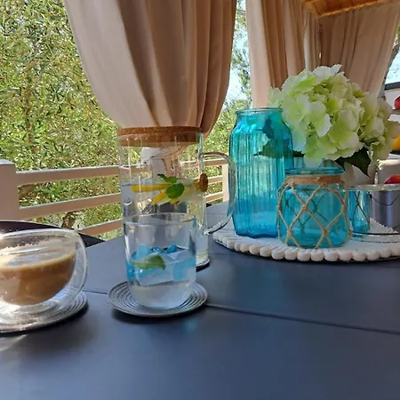 مكان تخييم Naomi Amelie يزيرا